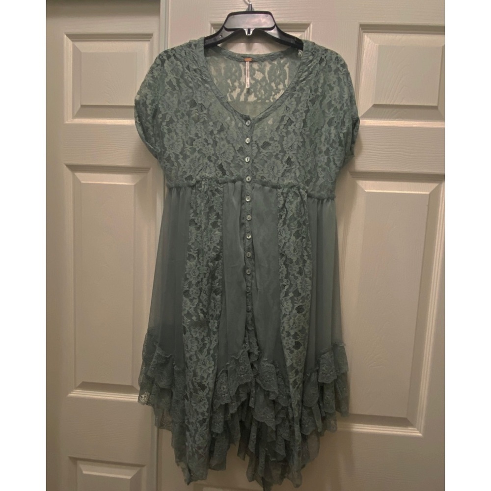 Free people midi dress :)